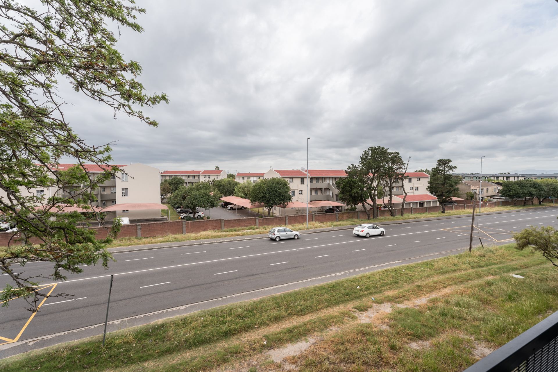 2 Bedroom Property for Sale in Joubert Park Western Cape